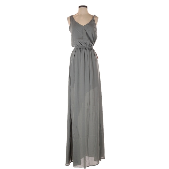 Show me your MuMu women's formal maxi dress size X small (NWT) - Picture 1 of 3